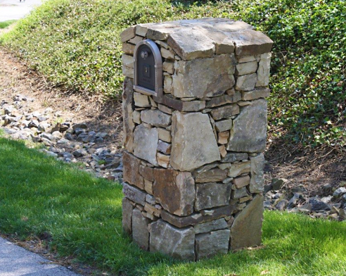 Flagstone Mailbox