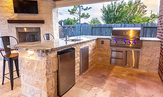 Outdoor Kitchen Design